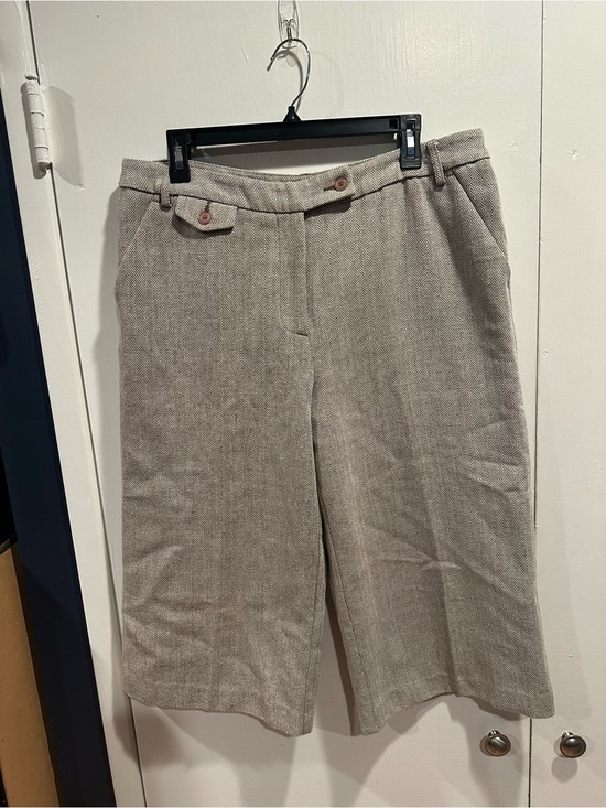 Chadwicks Pants - Chadwicks Beige Herringbone Bermuda Shorts
